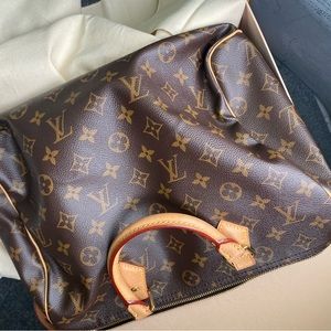 Louis Vuitton hand bag